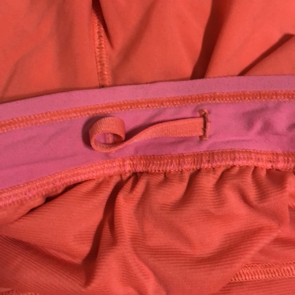 lululemon athletica Coral Athletic Shorts - Picture 4 of 9